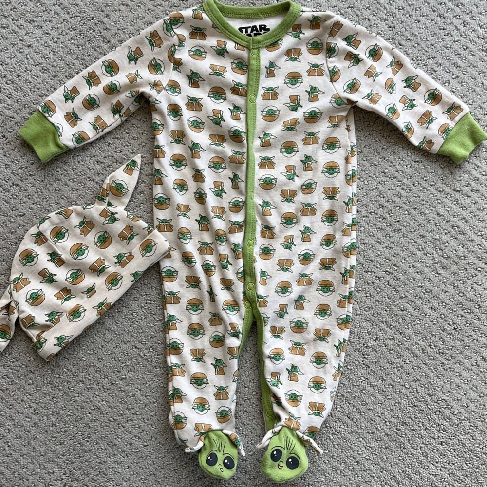 Star Wars baby yoda One Piece Footie - Green and Cream pajamas